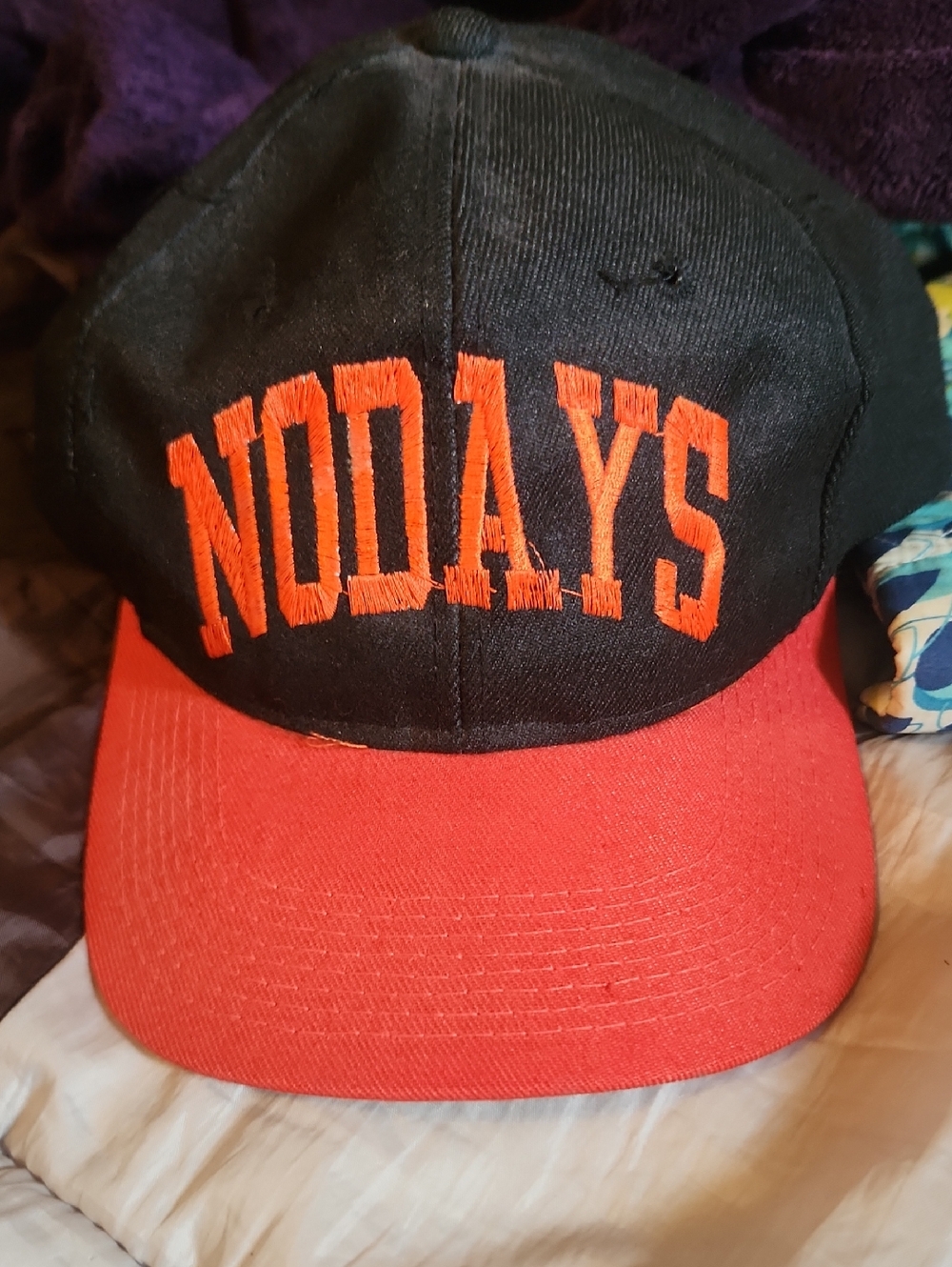 Nodays Signtures Vintage Snapback Hat